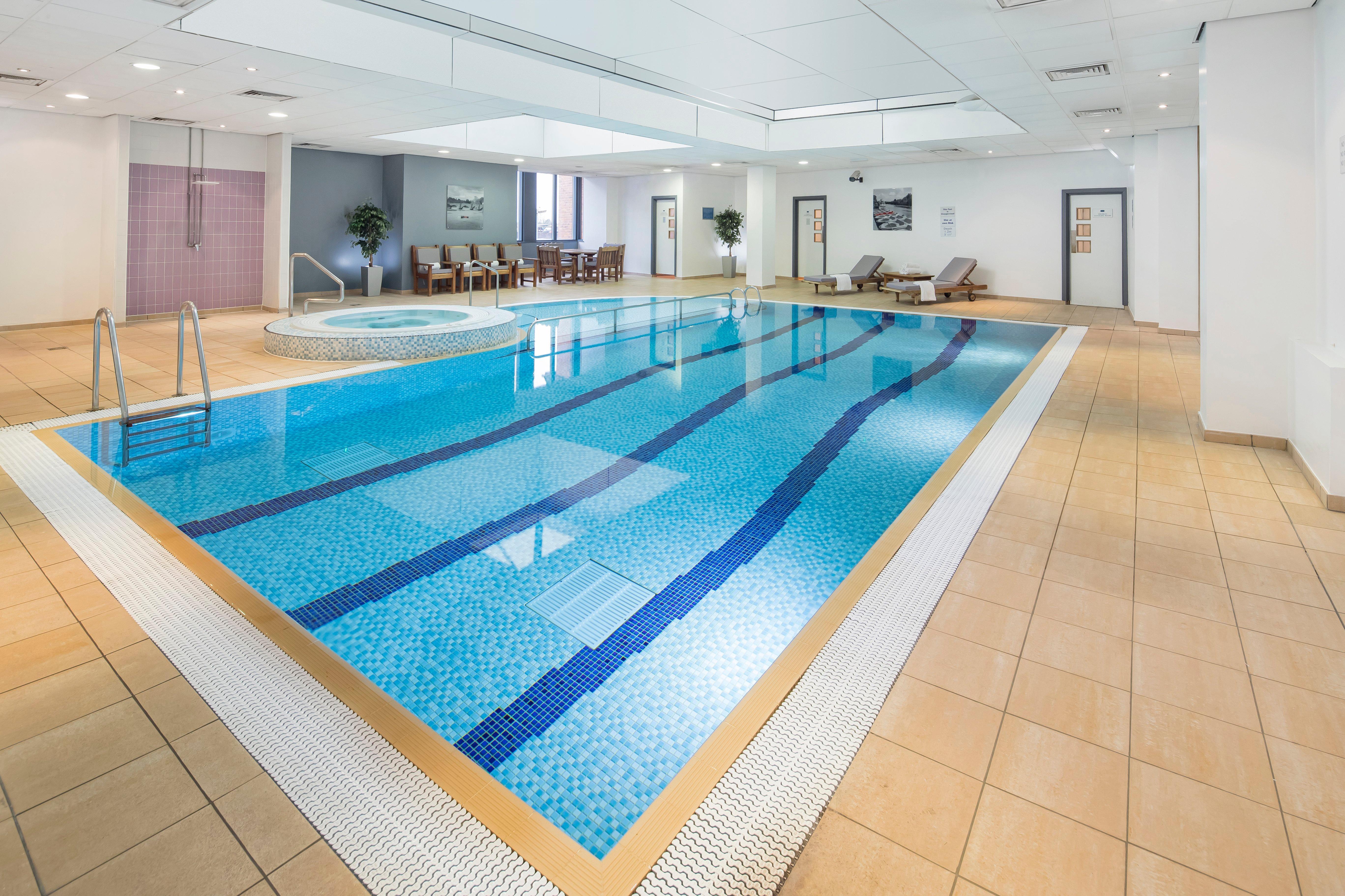 Crowne Plaza Chester By Ihg Exterior photo