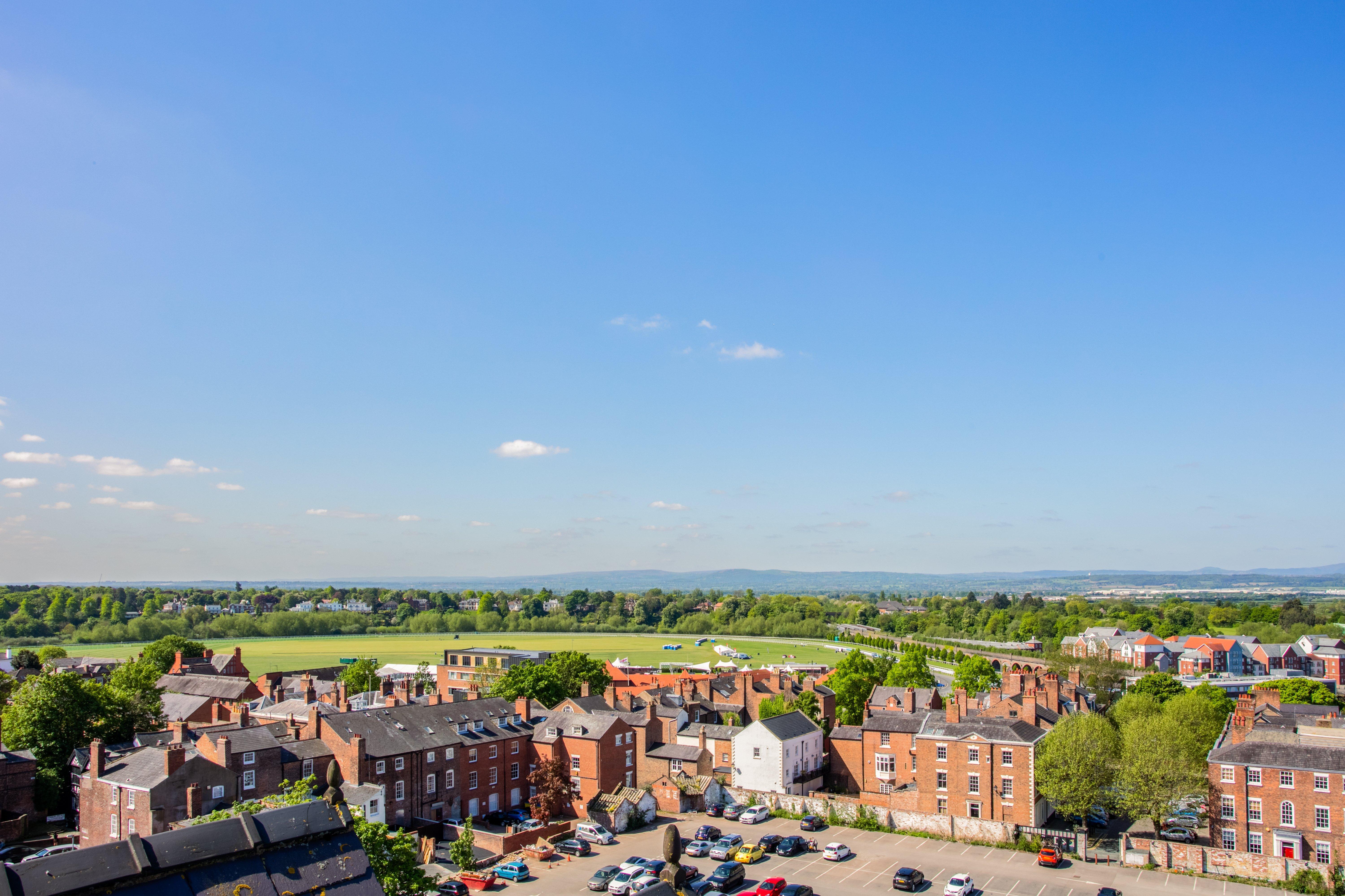 Crowne Plaza Chester By Ihg Exterior photo